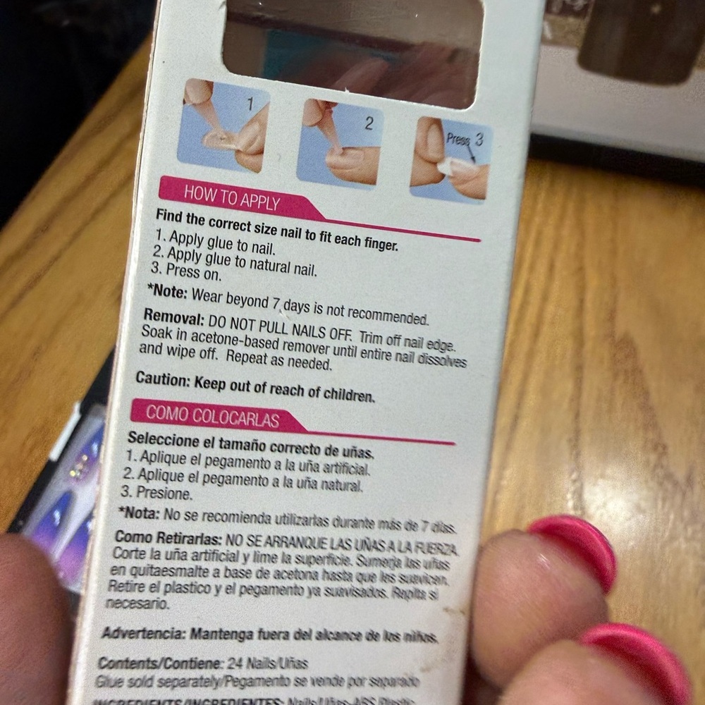 KISS Press-On Nail Bundle – New | Jewel & Jelly Nails + Nail Glue 💅✨ - Picture 6 of 8
